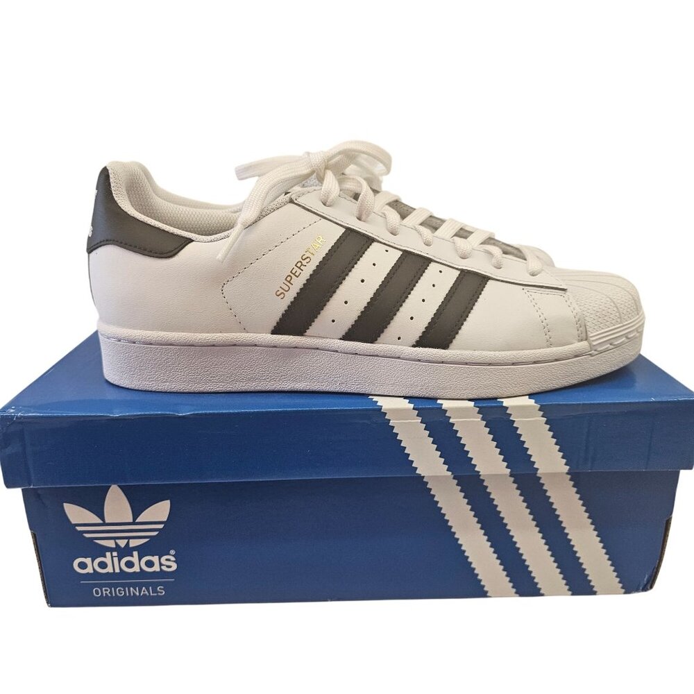 Adidas Originals Superstar Lowtop Womens Sneakers Size 9 White & Black Leather